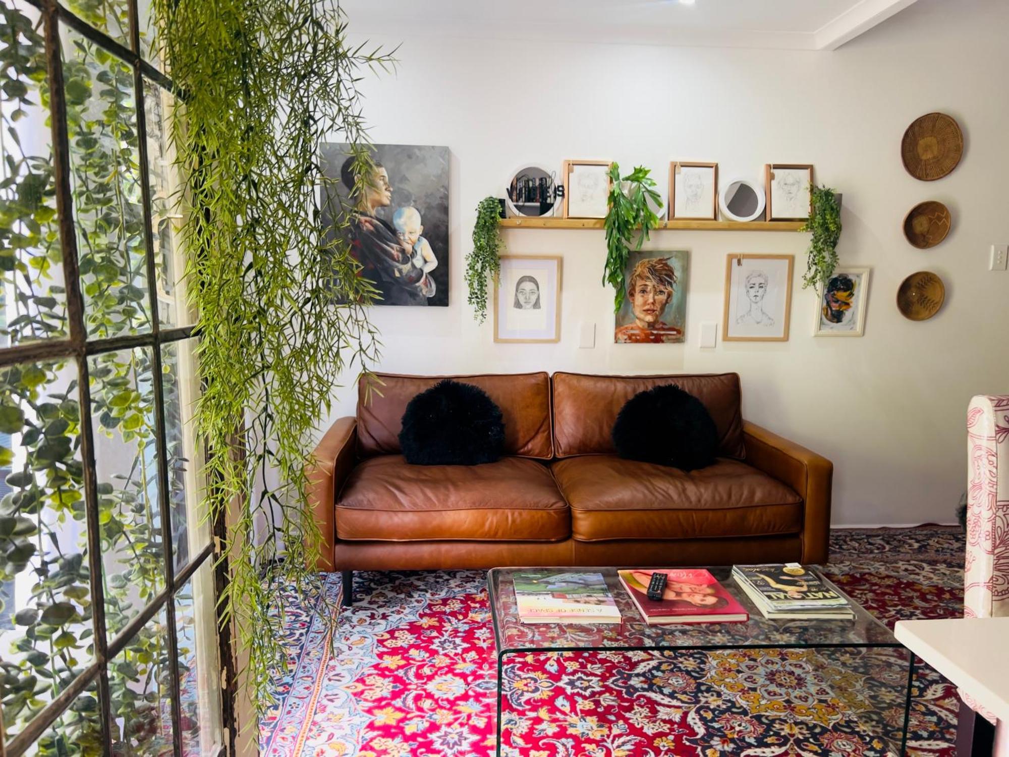 Art-Inspired Bedroom Close To Cbd Mossel Bay Kültér fotó