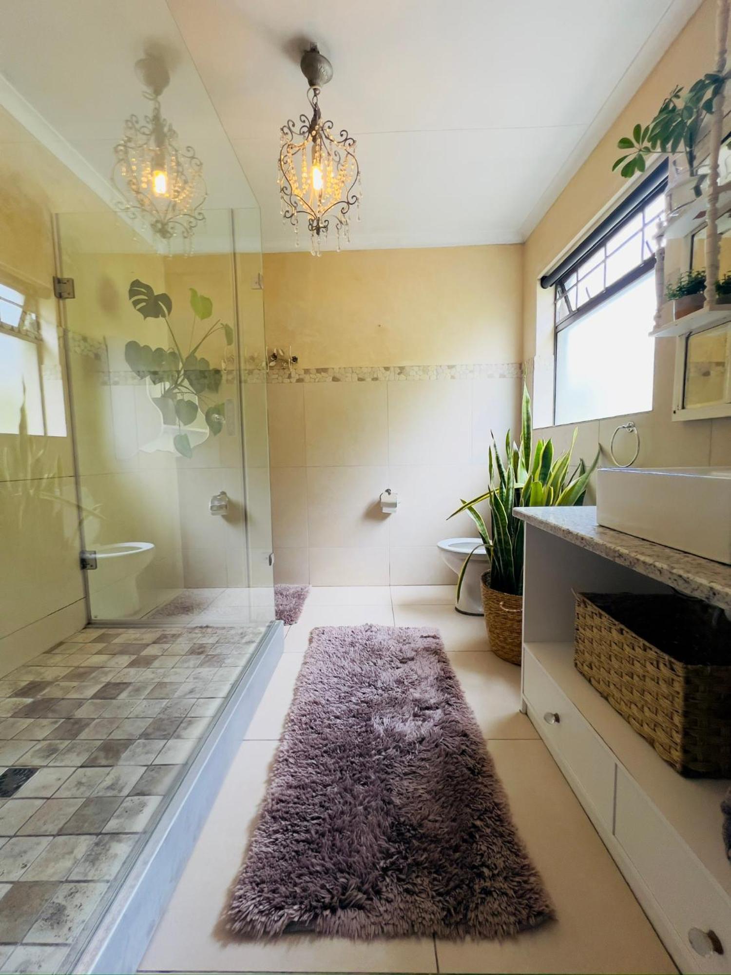 Art-Inspired Bedroom Close To Cbd Mossel Bay Kültér fotó